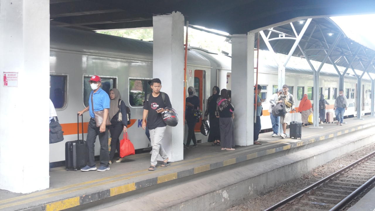 Daop 8 Surabaya Catat Jumlah Pelanggang Meningkat 28 % dibanding Minggu Sebelumnya