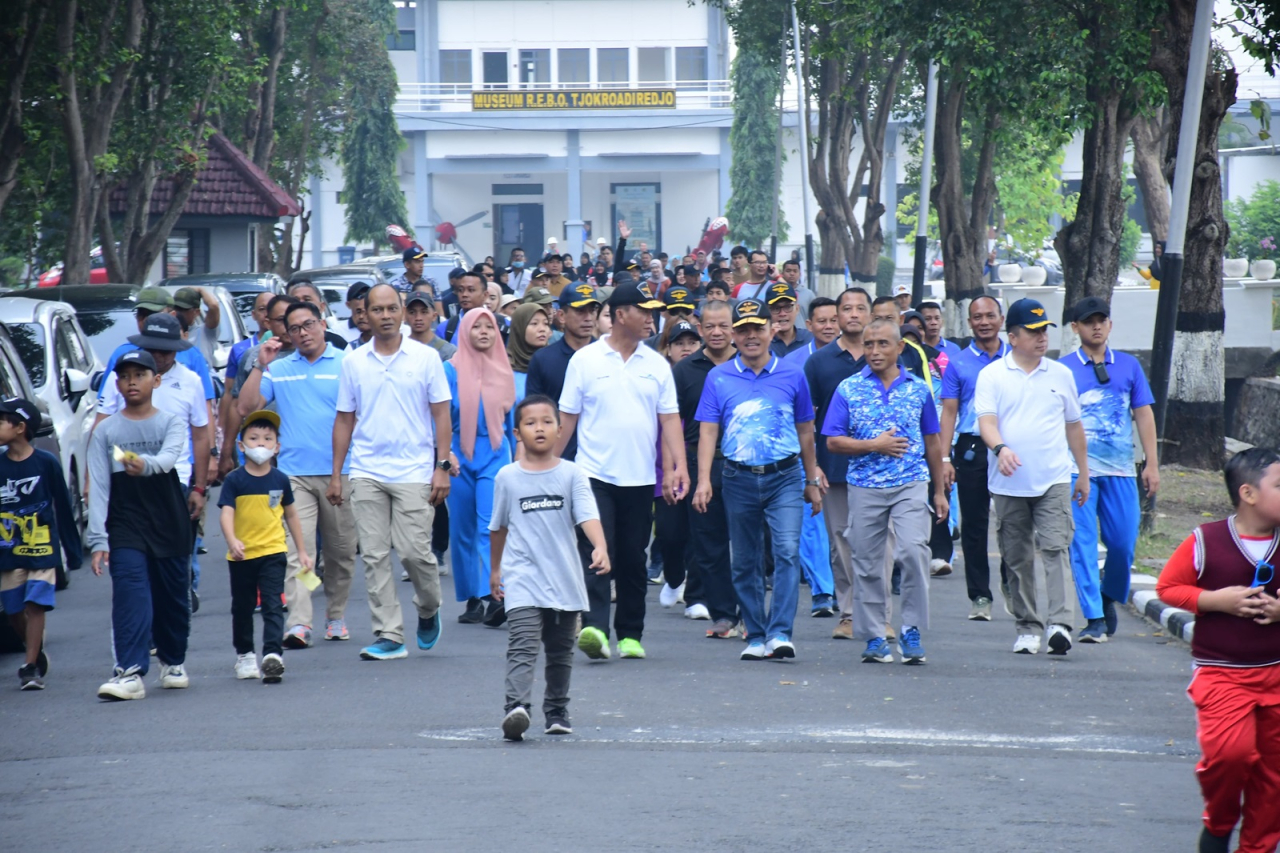Bertabur Doorprize, Jalan Gembira HUT ke-68 Penerbal Diikuti Ribuan Peserta