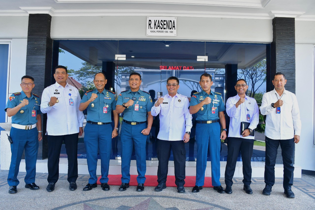 Lanjutkan Kerjasama, Wakil Komandan Puspenerbal Terima Coutesy Call Kepala BNNP Jatim