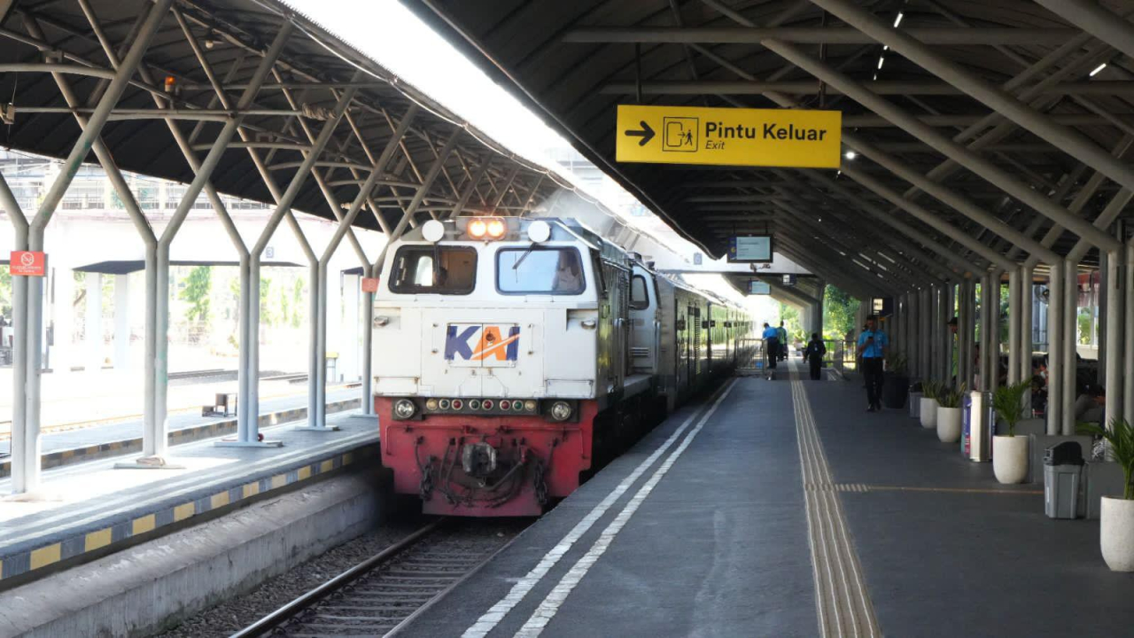 KAI Terapkan Gapeka 2025 Mulai 1 Februari, Perjalanan KA di Daop 8 Surabaya Lebih Efisien