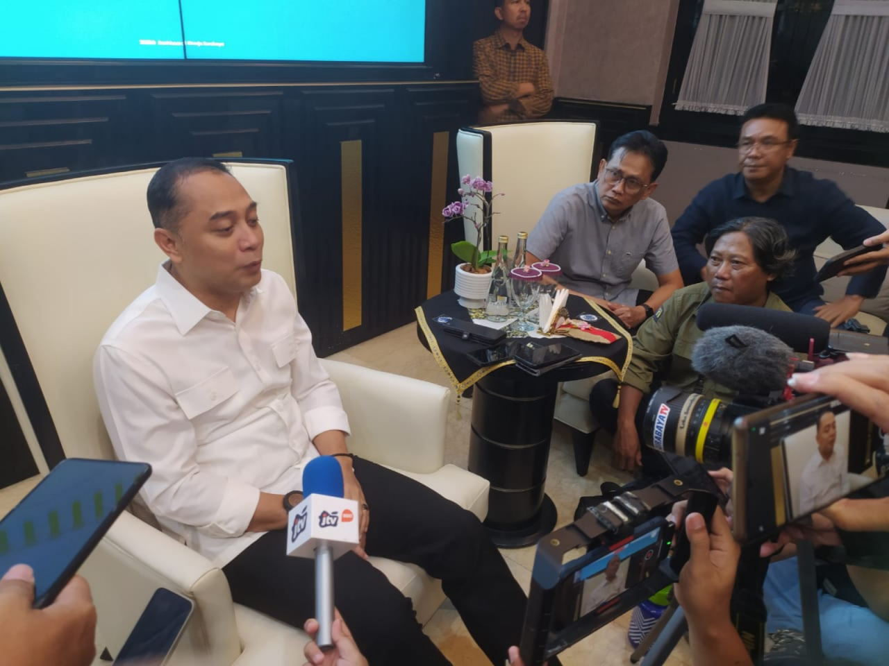 DPRD dan Wali Kota Soroti Pajak Parkir Minim, Sistem Parkir Surabaya Akan Ditata Ulang