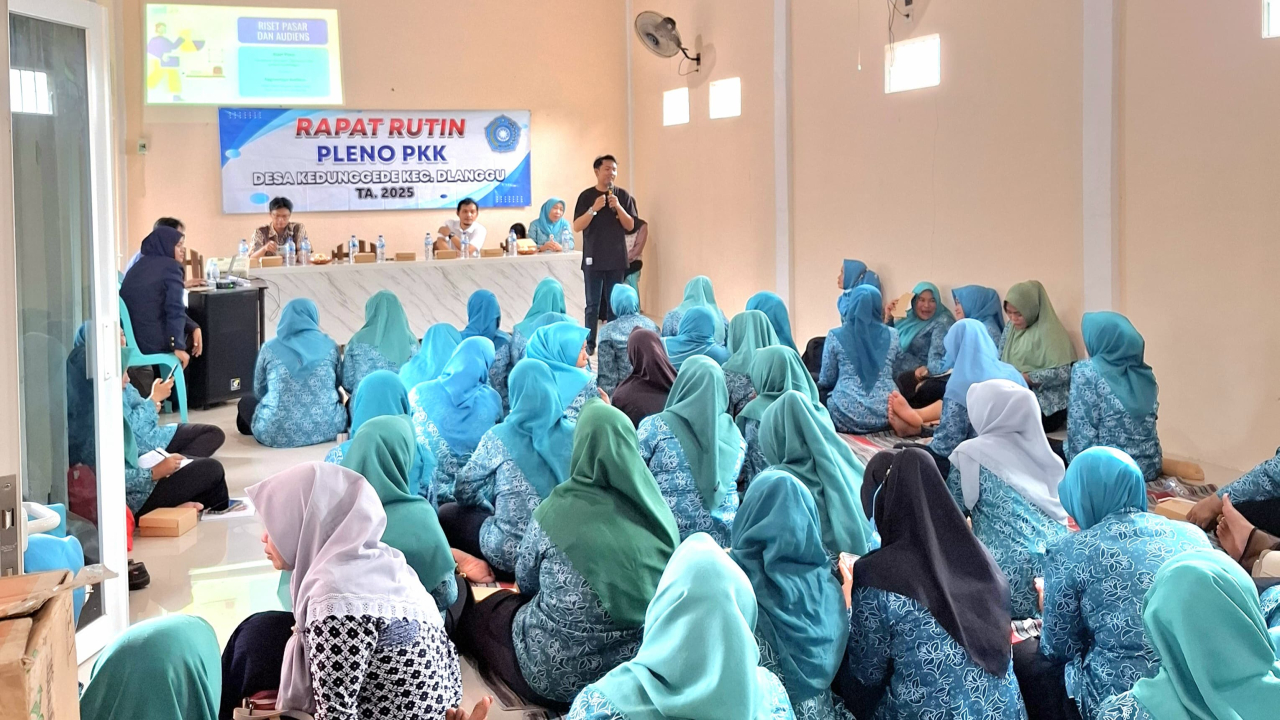 Wakil Ketua Bidang Kewirausahaan PD TIDAR Jawa Timur dan Pemilik Usaha Kang Seragam, Ruhi Asandi di Mojokerto. (Foto : Istimewa)