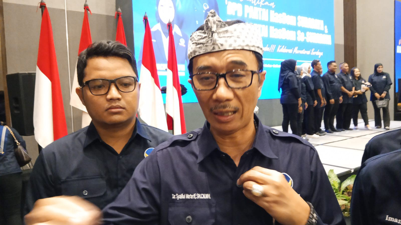 Saiful Ma’arif resmi dilantik sebagai Ketua DPD Partai NasDem Kota Surabaya