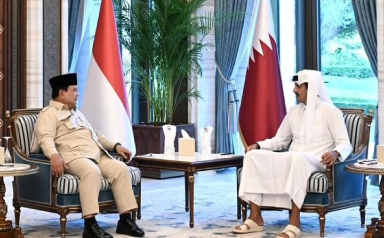 Presiden Prabowo bersama Emir Qatar Syekh Tamim bin Hamad Al Thani. (Foto : Akun IG Sekretaris Kabinet)