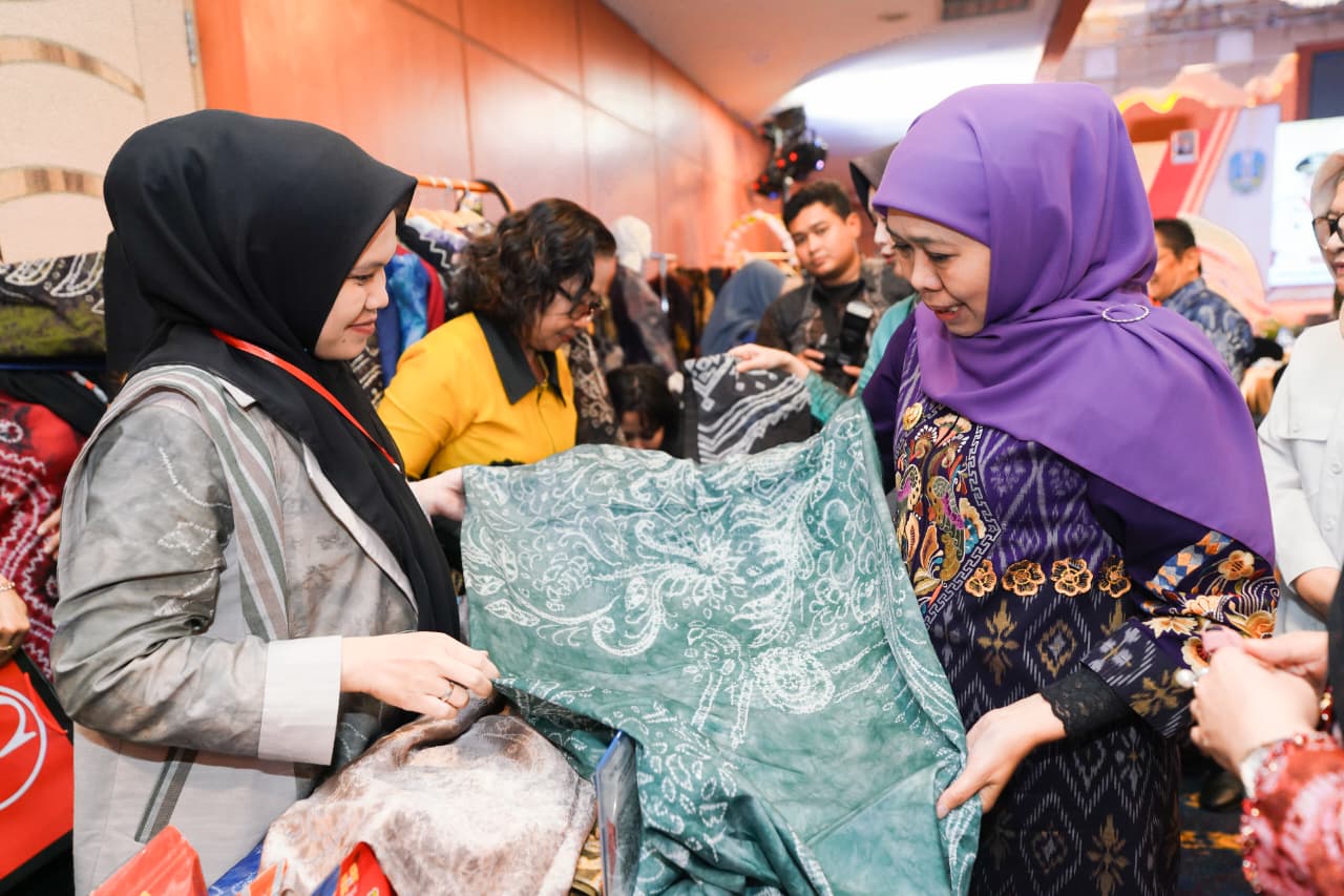 Misi Dagang dan Investasi yang dipimpin langsung Gubernur Jawa Timur Khofifah Indar Parawansa di Galaxy Hotel Banjarmasin. (Foto : Humas Pemprov)