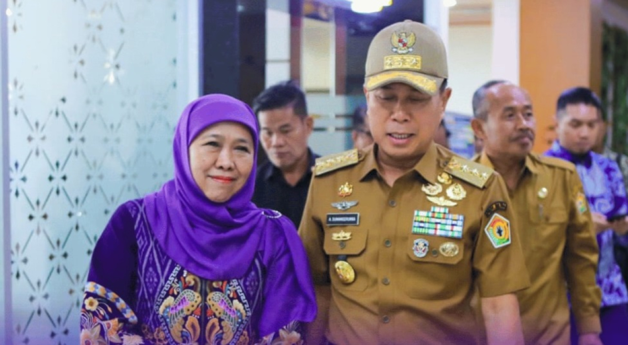 Tiba di Kendari, Khofifah Disambut Andi Sumangerukka untuk Misi Dagang Jatim–Sultra