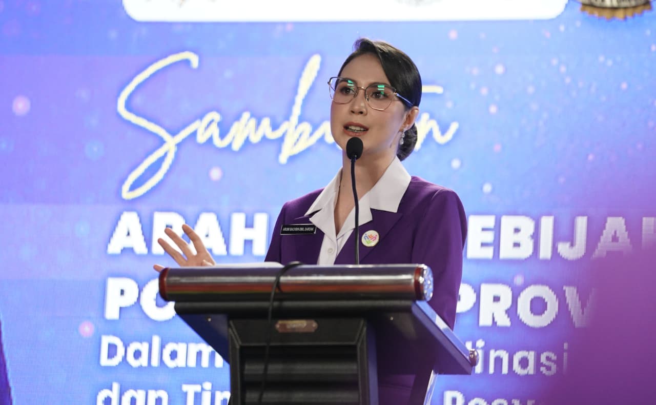 Ketua TP Posyandu Jatim Arumi Dardak Hotel Aria Centra Surabaya. (Foto: Adpim for kabarhit)