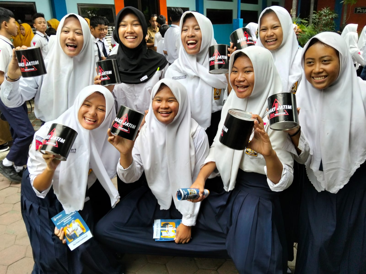 Celengan Bukan Sekadar Hadiah, Heru MAKI Jatim Tanamkan Nilai Integritas