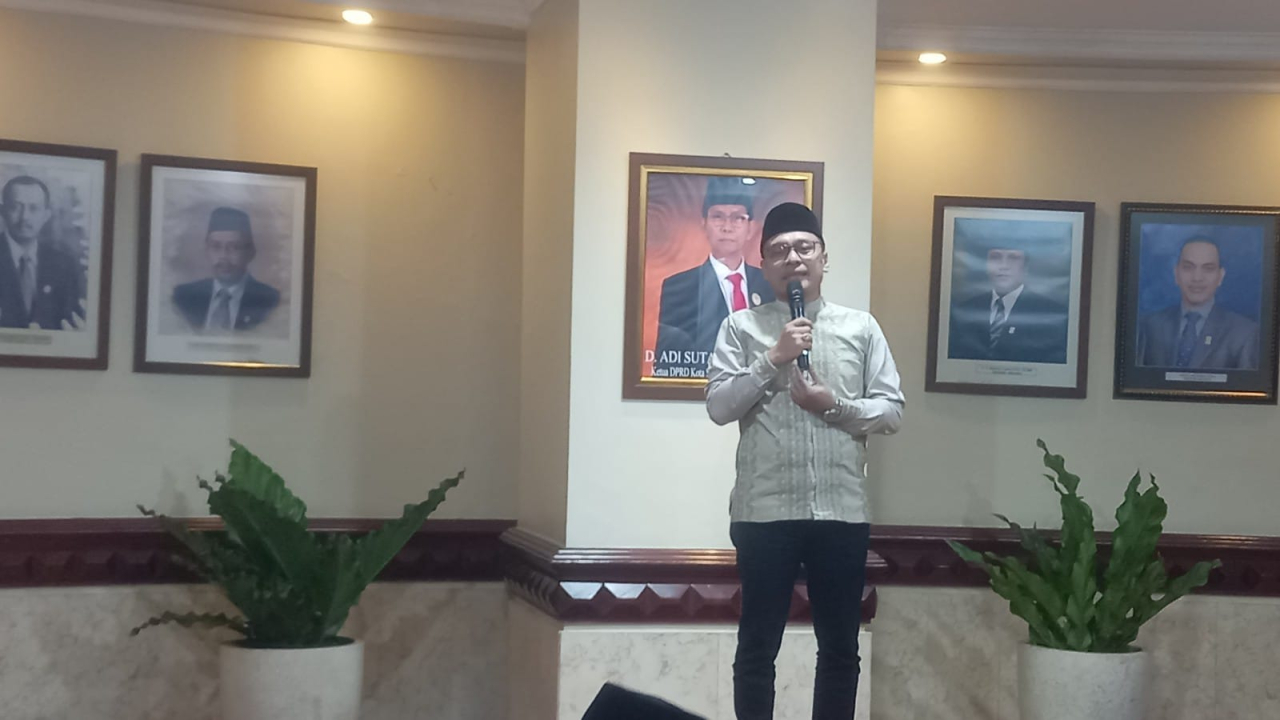 DPRD Surabaya Gelar Buka Puasa Bersama dan Santuni 100 Anak Yatim di Hari ke-21 Ramadan