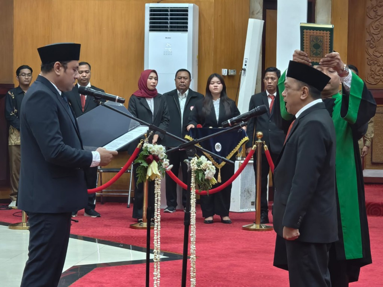 Anas Karno Resmi Dilantik, DPRD Surabaya Kembali Lengkap