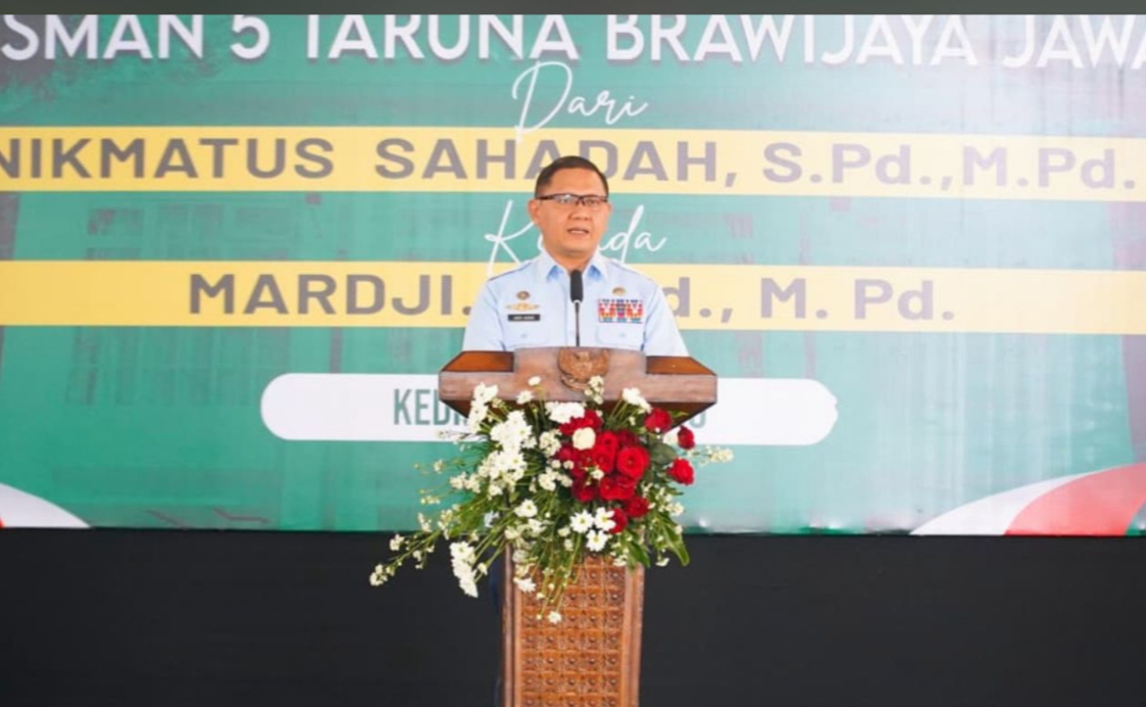 Kepala Dinas Pendidikan (Kadindik) Jawa Timur, Aries Agung Paewai