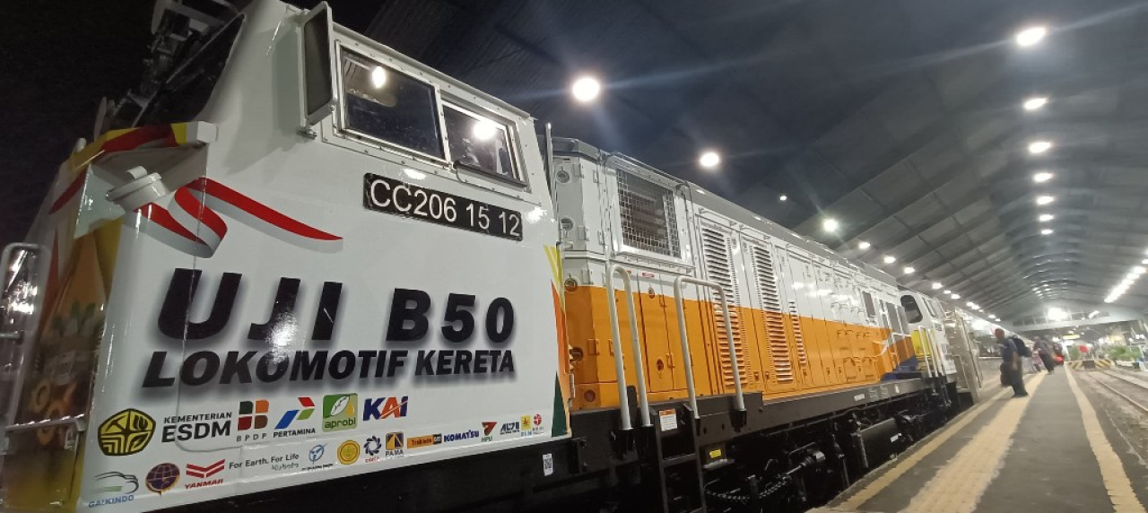 Uji Perdana B50 di Lokomotif, KAI Perkuat Komitmen Tekan Emisi Karbon