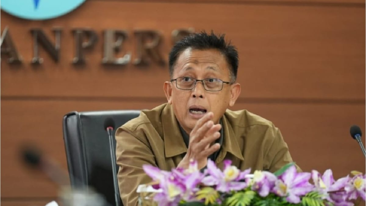 Anggota Dewan Pers Abdul Manan saat memberikan keterangan terkait belum ditetapkannya lokasi dan pelaksana HPN 2027 dalam pertemuan dengan PWI di Gedung Dewan Pers, Jakarta, Rabu (2/9/2026). [FOTO: Istimewa]