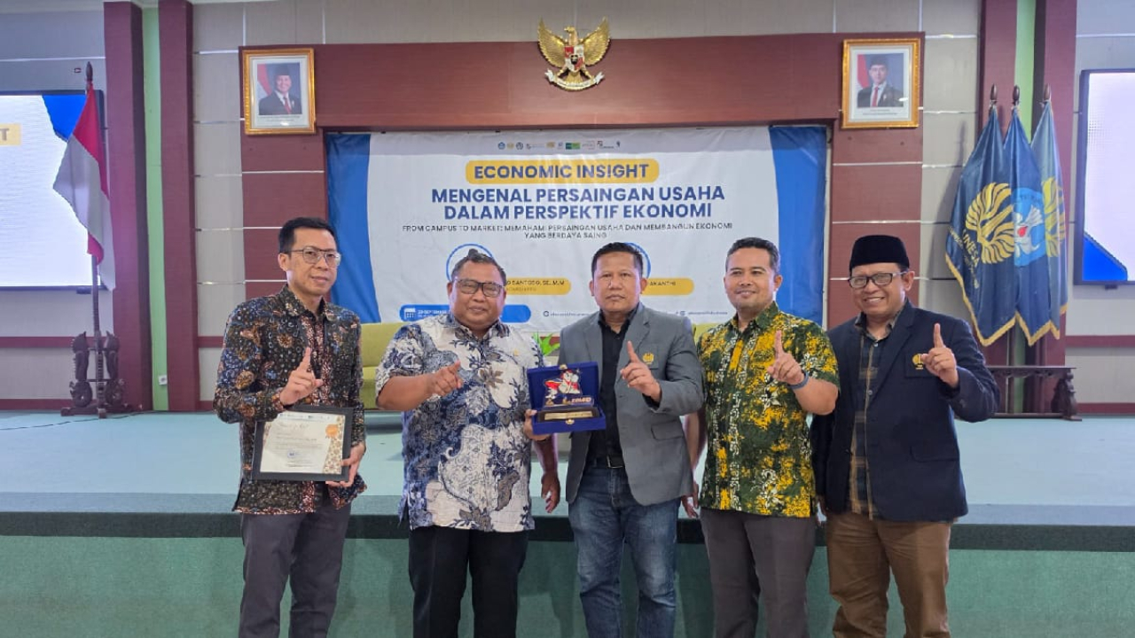 Kuliah Umum FEB Insight bertema “Mengenal Persaingan Usaha dalam Perspektif Ekonomi” di Fakultas Ekonomika dan Bisnis Universitas Negeri Surabaya (FEB UNESA), Senin (29/9/2026).