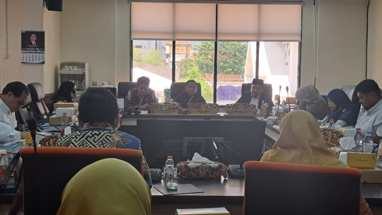 Pansus Jamsostek Surabaya Bahas Pekerja Rentan dan Magang